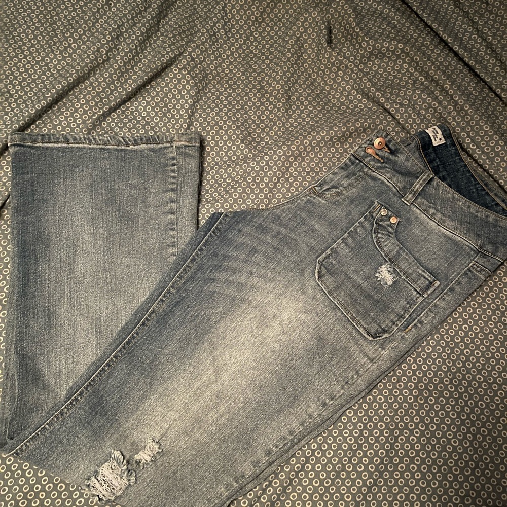 L.E.I. Blue Jeans